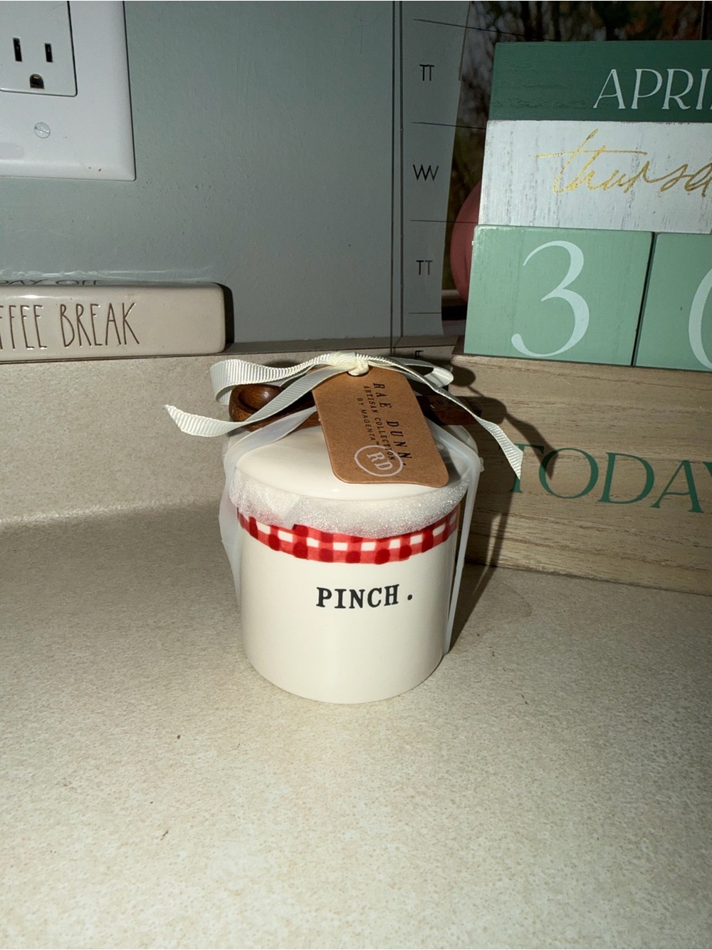Rae dunn pinch container with wood spoon